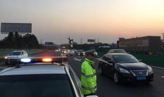 广东索马里高速碰瓷